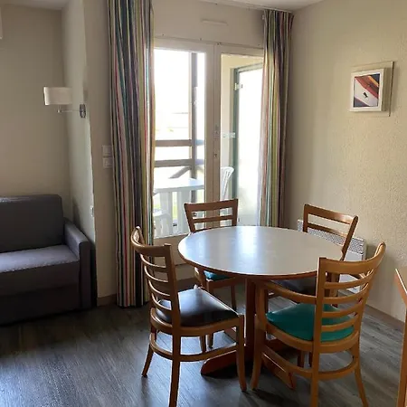 Pierre & Ty Mat Hotel apartamentowy Saint-Malo