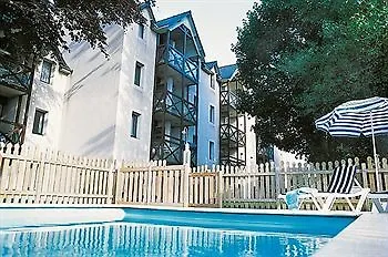 Hotel apartamentowy Pierre & Ty Mat