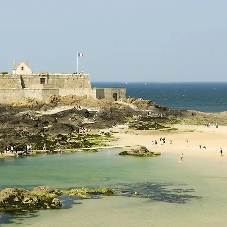 Hotel apartamentowy Pierre & Ty Mat 3*